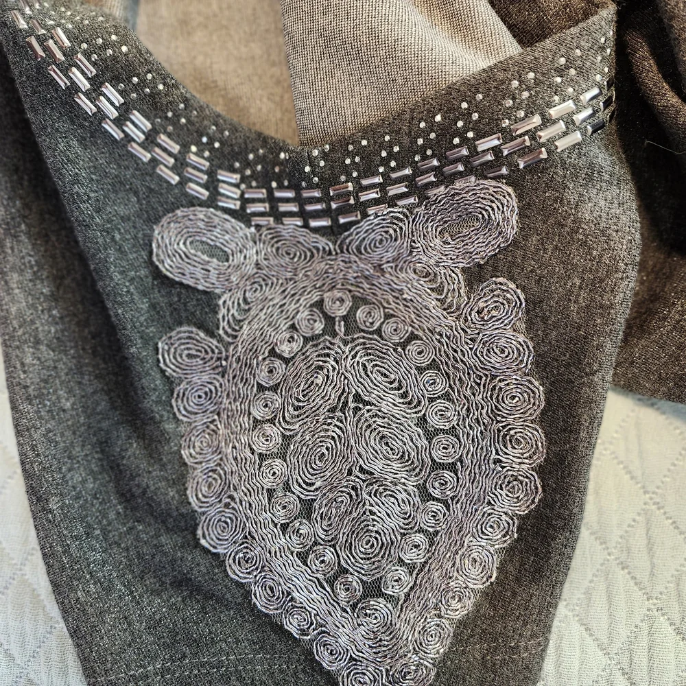 Elegant Gray Women's Dress With Embroidery - Picture 3 of 4